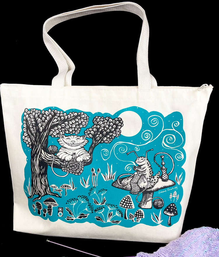 Wonderland Tote with Zipper