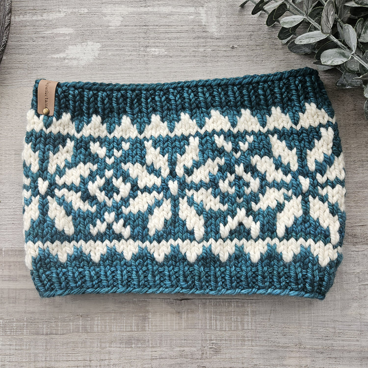 Skill Building Class - Color Work Cowl Dec 5th & 12th, 1-3pm