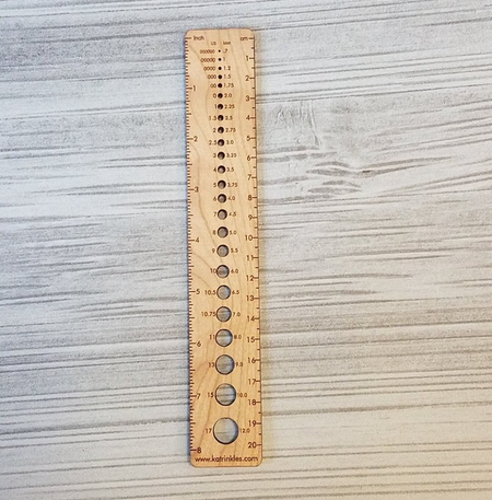 Katrinkles 8" Needle Gauge Ruler