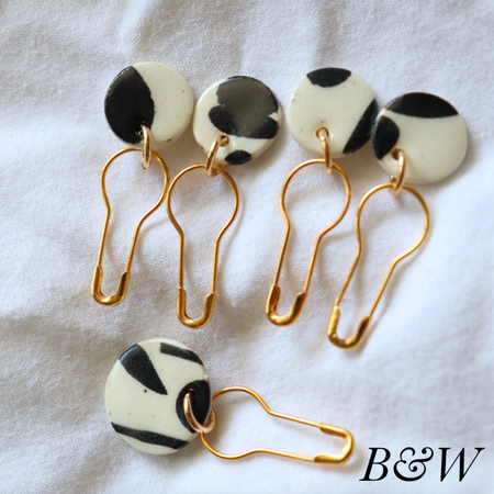 Hollybanks Lane Stitch Markers